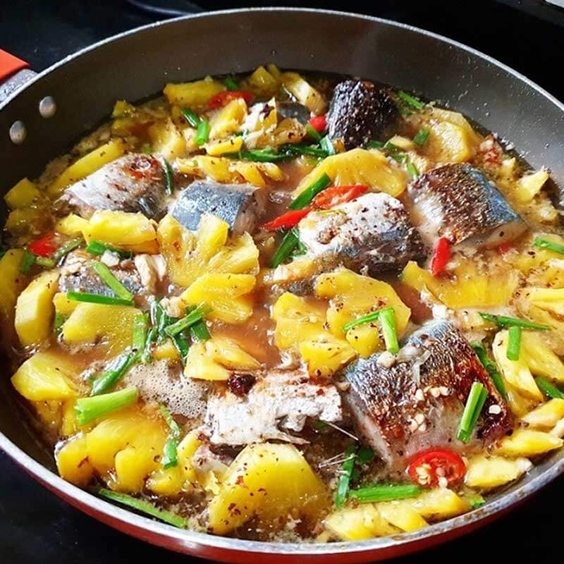 Cá nục gai kho thơm